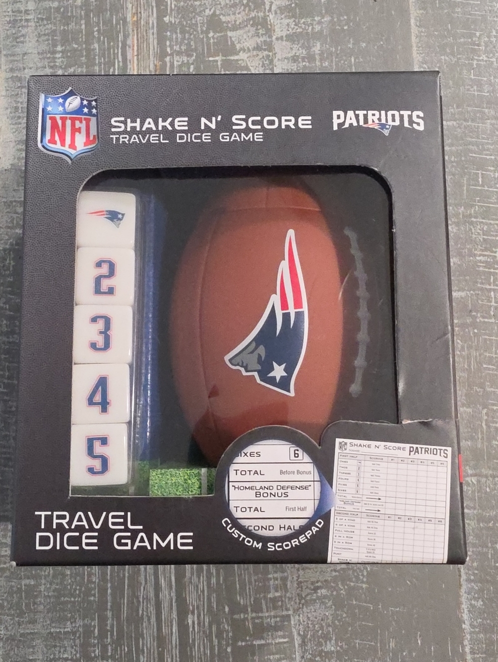 NFL New England Patriots Shake N' Score Travel Dice Game Set, NE Pats Drake Maye